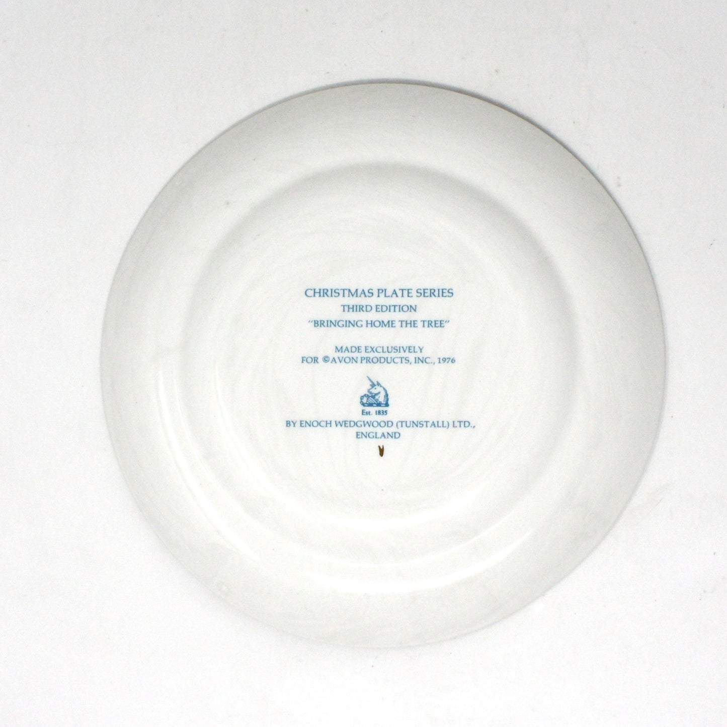 Decorative Plate, Christmas Plate, Bringing Home the Tree 1976, Enoch Wedgwood for Avon, Vintage
