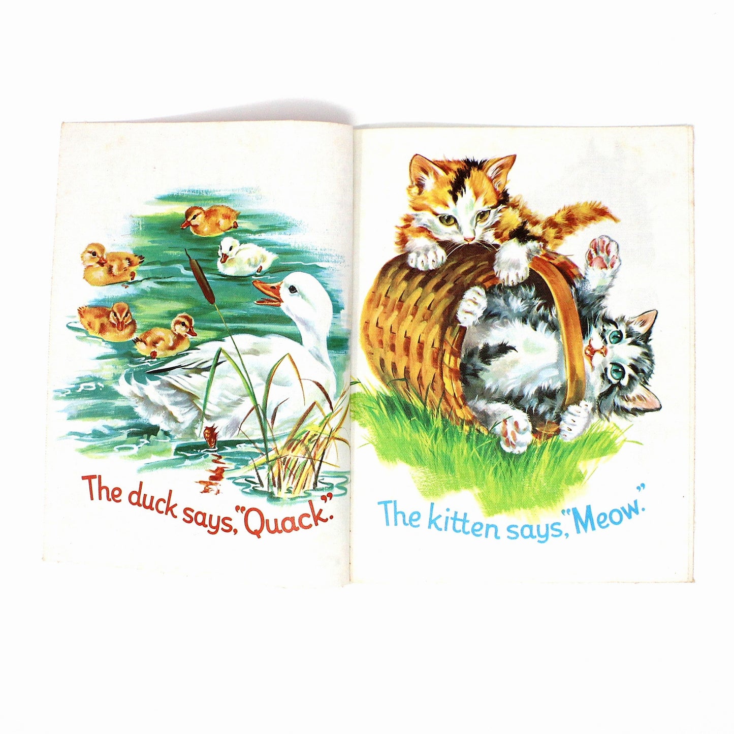 Children's Book, Whitman Cloth Book, Farm Animals, Vintage 1959