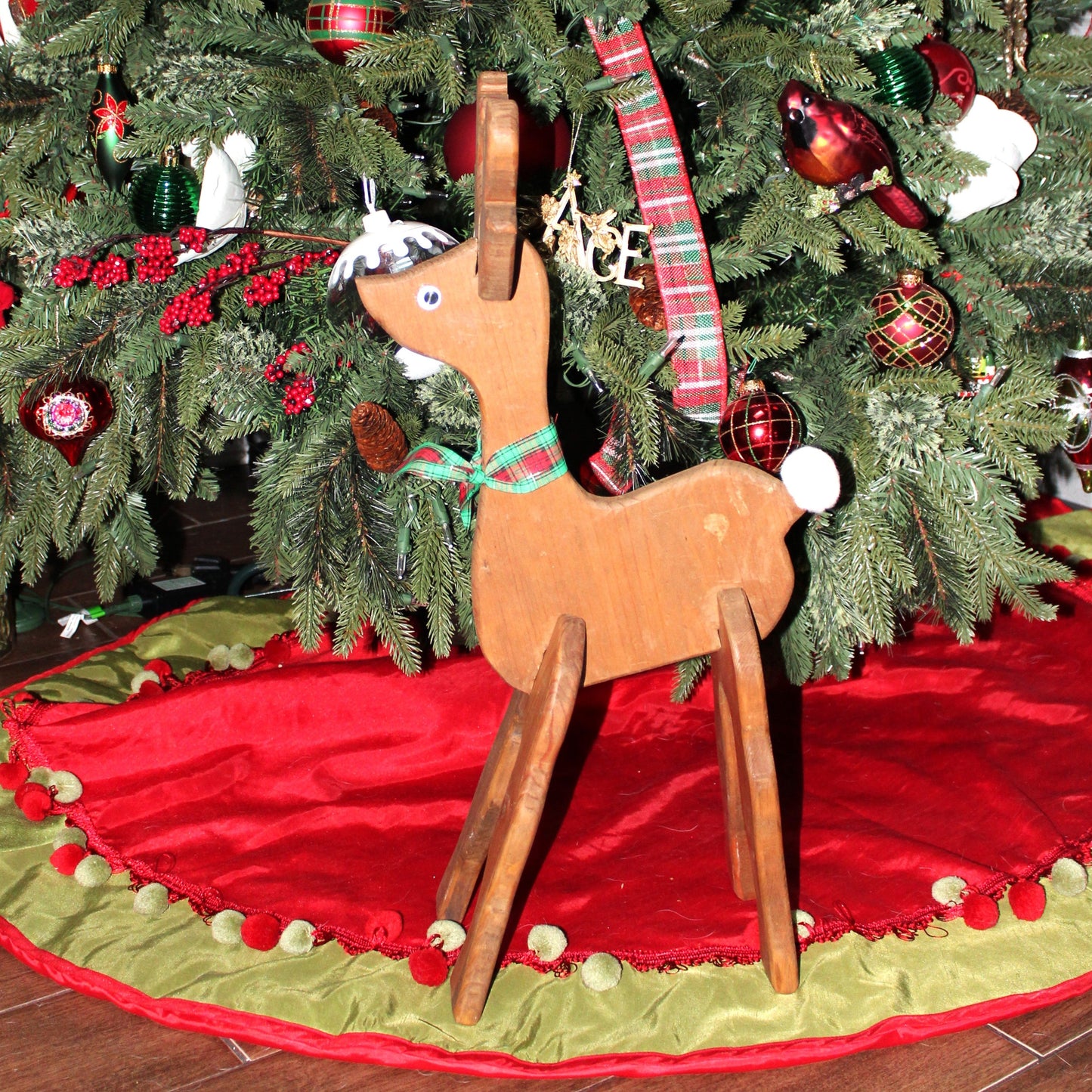 Reindeer, Wooden Christmas Deer, Hand Made, Free Standing, Interlocking Pieces, Vintage