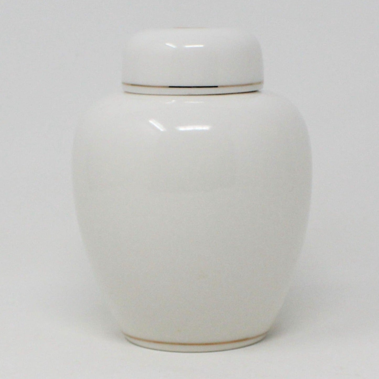 Ginger Jar, Irises and Butterflies, Porcelain, Vintage Japan