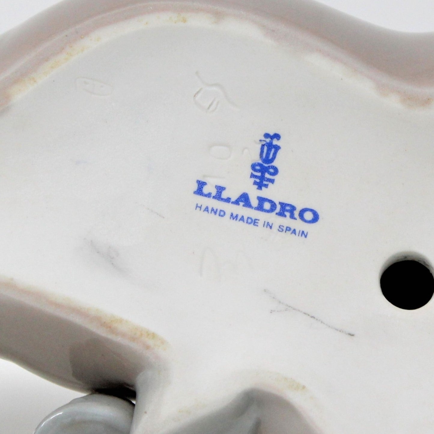 Figurine, Lladro, Little Horse Resting, #1203 Gloss, Vintage 1972, SOLD