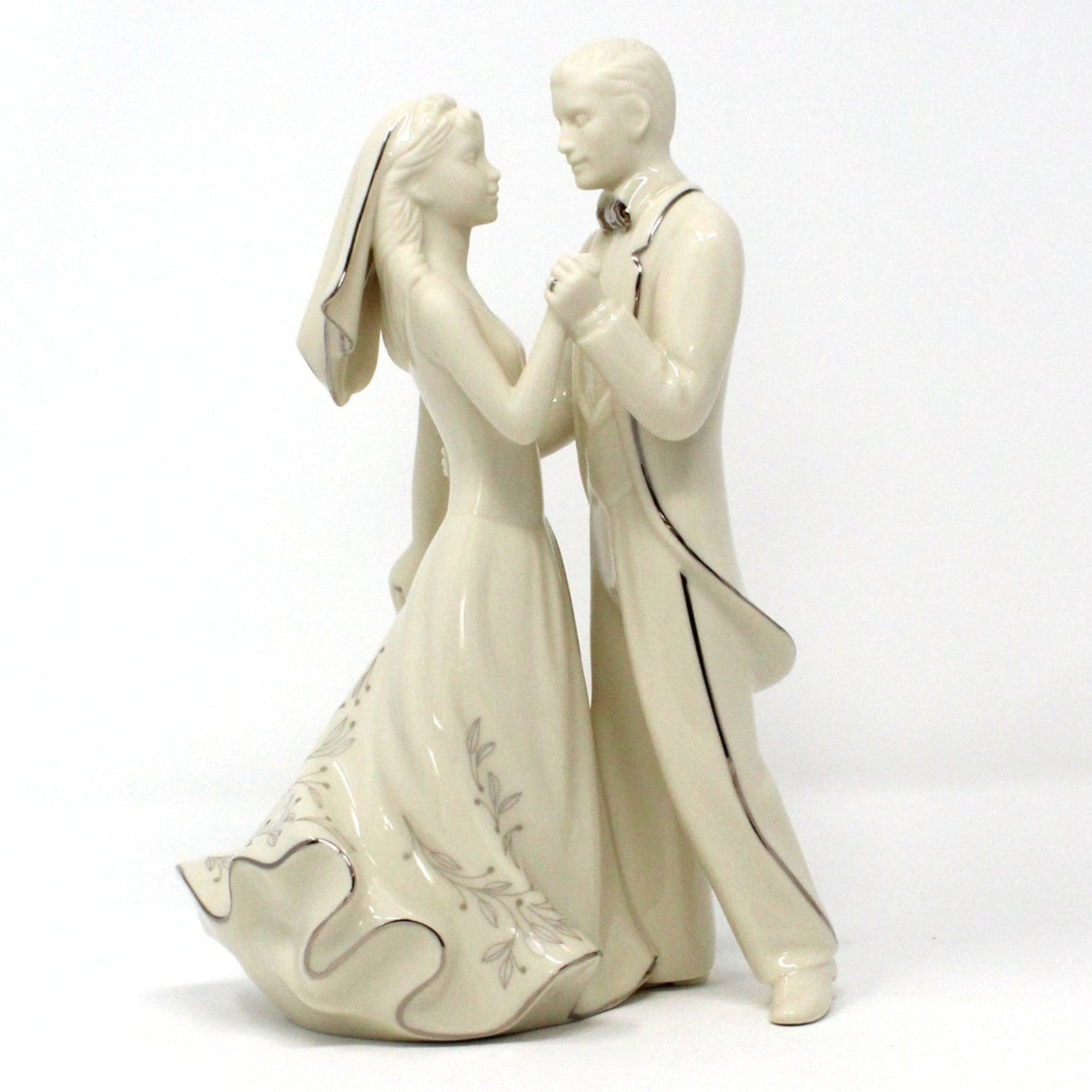 Figurine, Lenox, Wedding Promises Collection, "First Dance," Bride & G Figurine, Lenox, Wedding Promises Collection, "First Dance," Bride & G