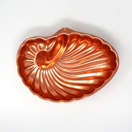 Decorative Mold, Copper Jello Mold, Seashell Shaped Pan, Nautilus Shell, Kitchen Decor, Vintage