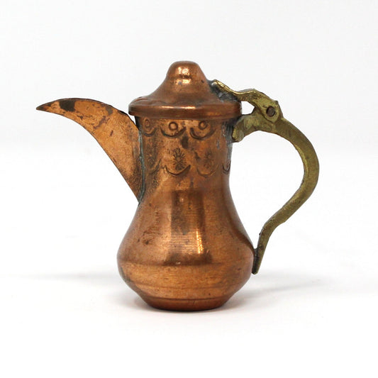 Coffee Pot, Middle Eastern Dallah, Copper and Brass, Arabic Coffee Pot, Vintage 2.5"