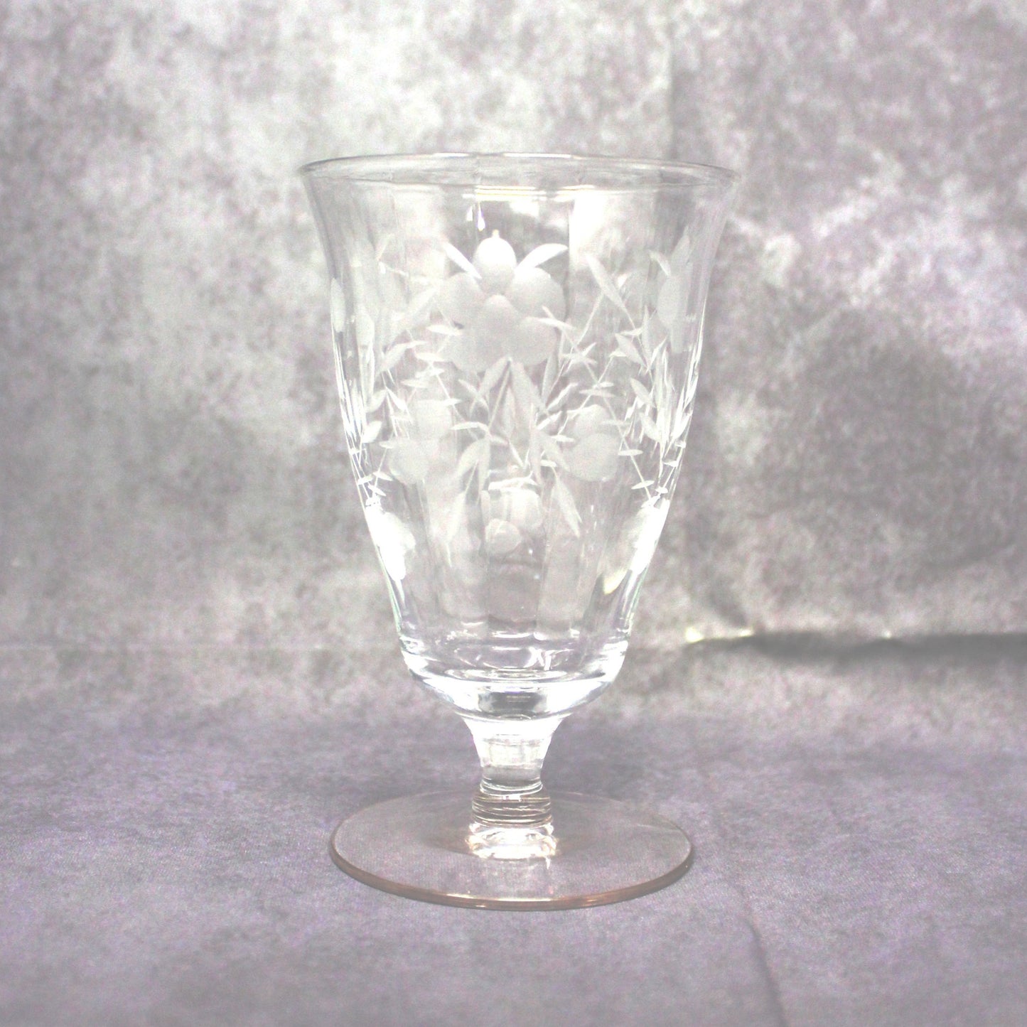 Glasses, Cocktail / Wine / Juice Glasses, Footed, Cut / Etched Crystal Florals, Optic Glass, Set of 4, Vintage
