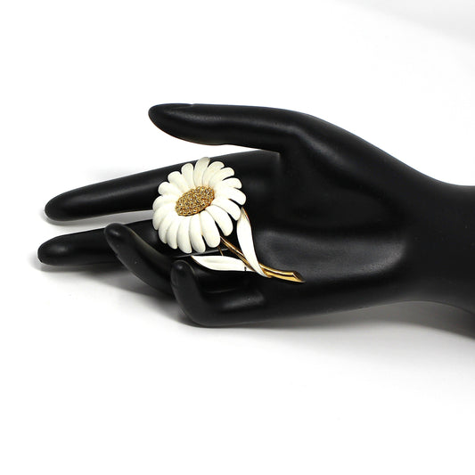 Brooch / Pin, Monet, Daisy Flower, Gold Tone & White Enamel, Vintage