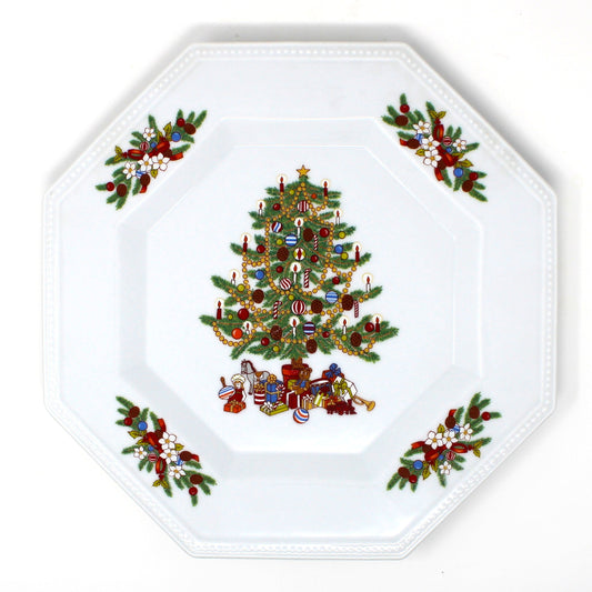 Dinnerware, Fairfield, Peace on Earth Christmas Tree Pattern, Service for 4 (16 Pcs), Vintage
