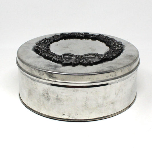 Tins, Gift Tin / Candy Tin, Designs by Metzke, Christmas Holiday Wreath, Pewter, Vintage