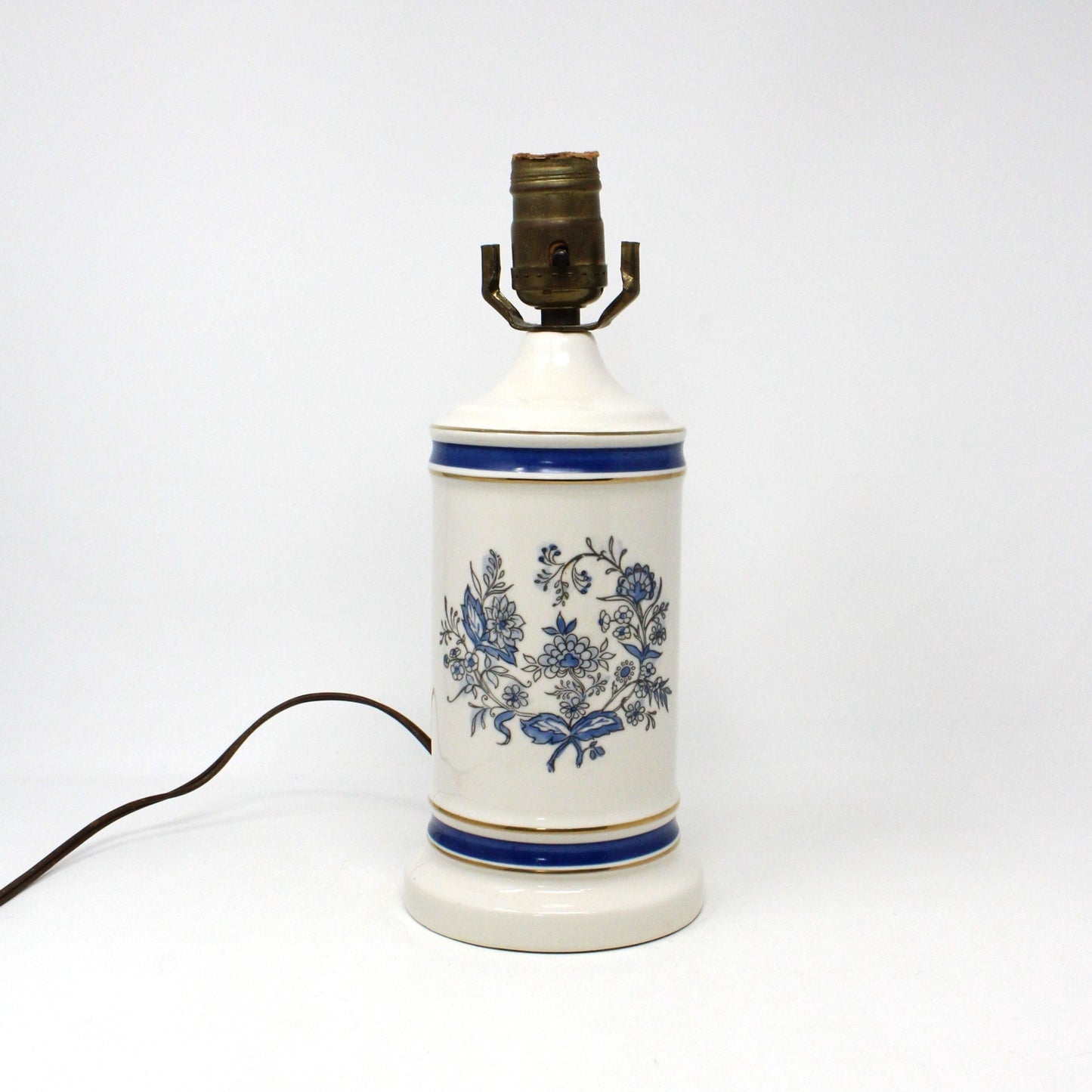 Lamp, Table Lamp, Cottage Style, Blue Onion Pattern / Blue & White, Porcelain, Vintage