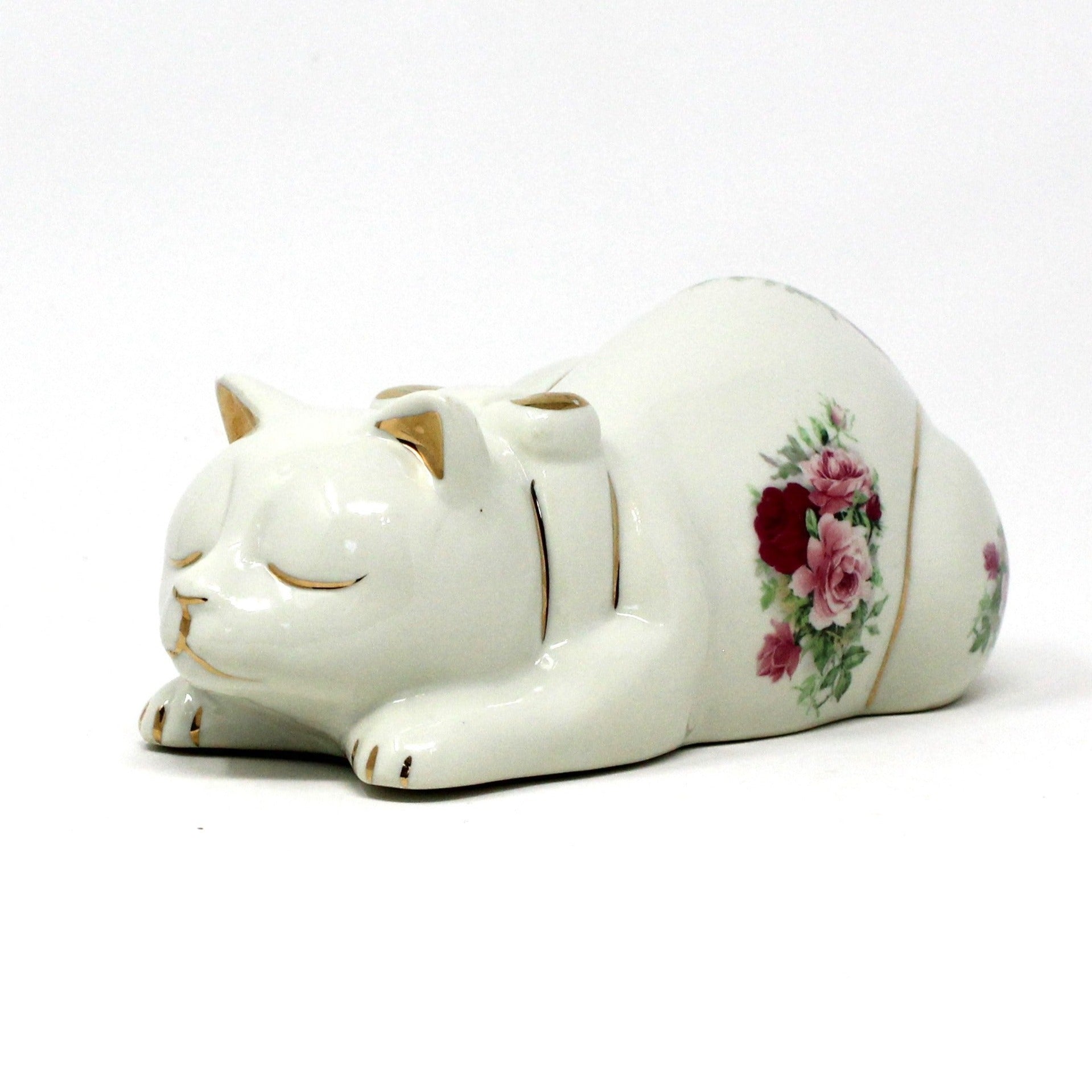 Figurine, Baum Bros, Formalities, Sleeping Kitty Cat, Victorian Rose, Antigo Trunk Figurine, Baum Bros, Formalities, Sleeping Kitty Cat, Victorian Rose, Antigo Trunk
