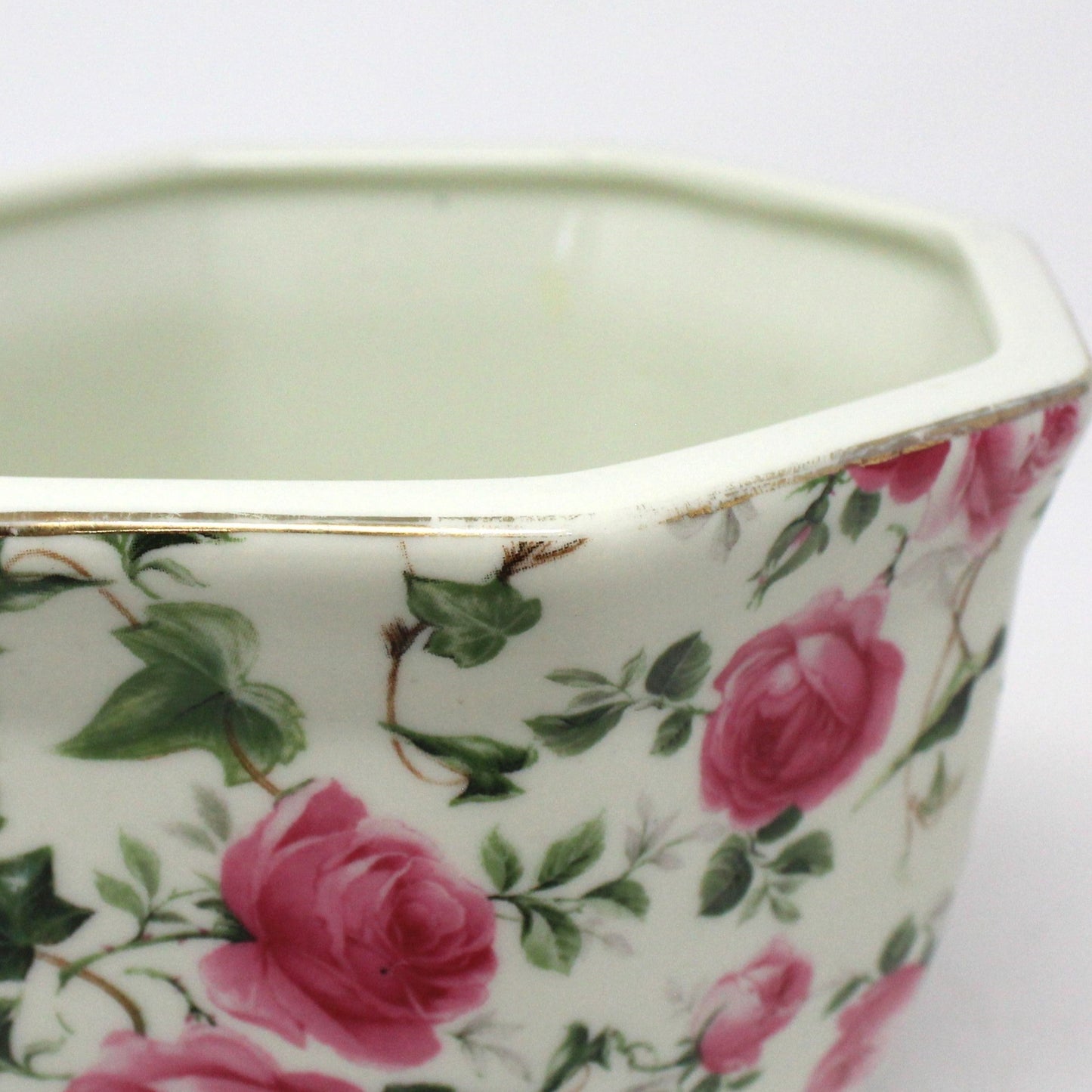 Planter, Baum Brothers, Jubilee Rose Chintz Pink Roses Cachet Pot, Vintage
