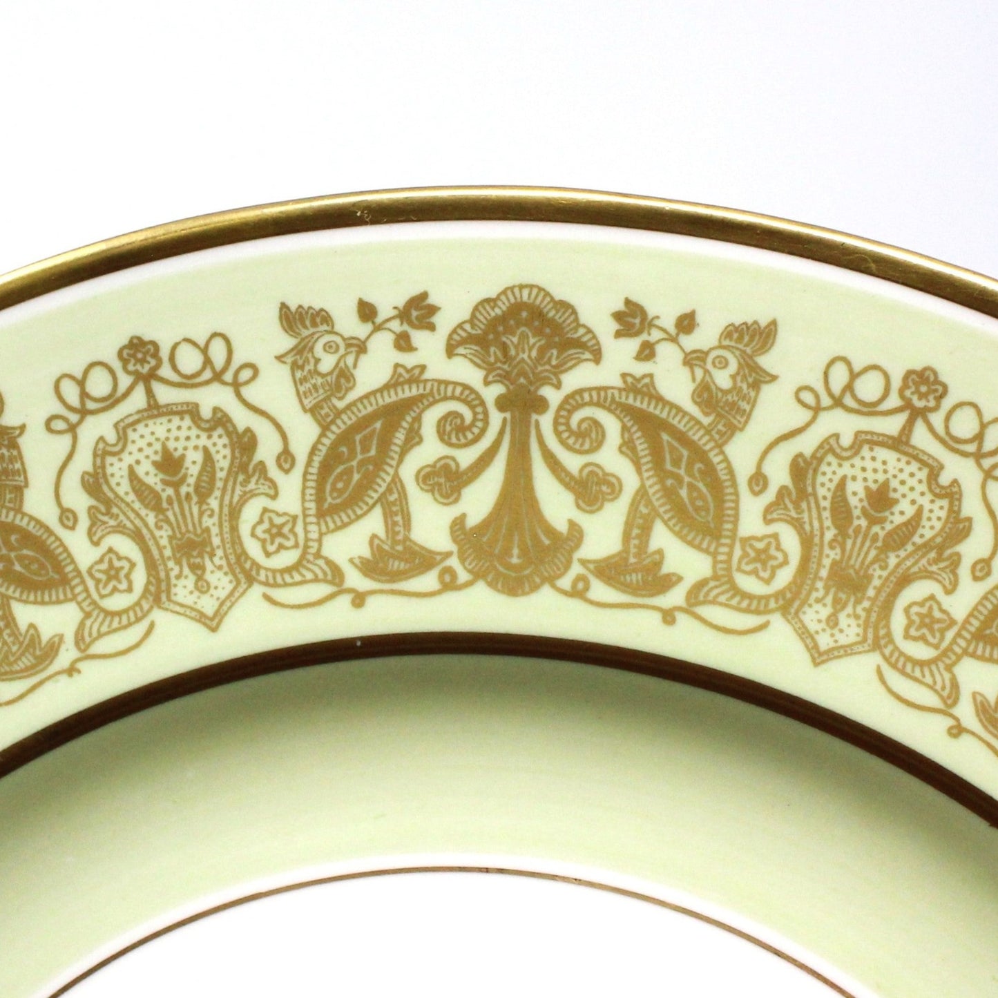 Dinner Plate, Arabia of Finland, Floral Center, Green Rim W/Gold Filigree, Vintage