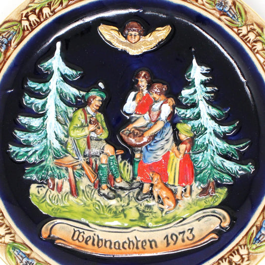 Decorative Plate, HECO Weihnachten Christmas Plate, West Germany Pottery, Vintage 1973