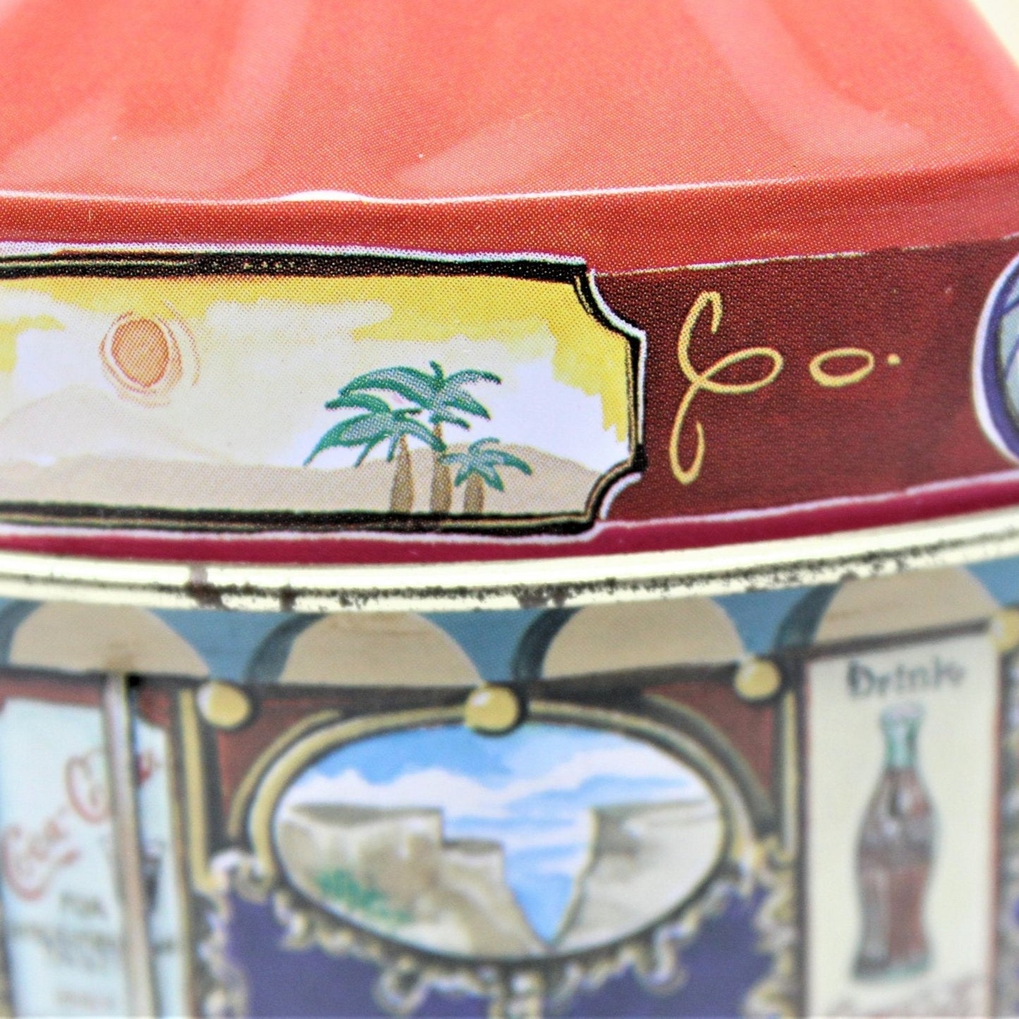 Tins, Gift Tin / Cookie Tin, Coca Cola Carousel / Merry Go Round, Tin, Collectible 1997, SOLD