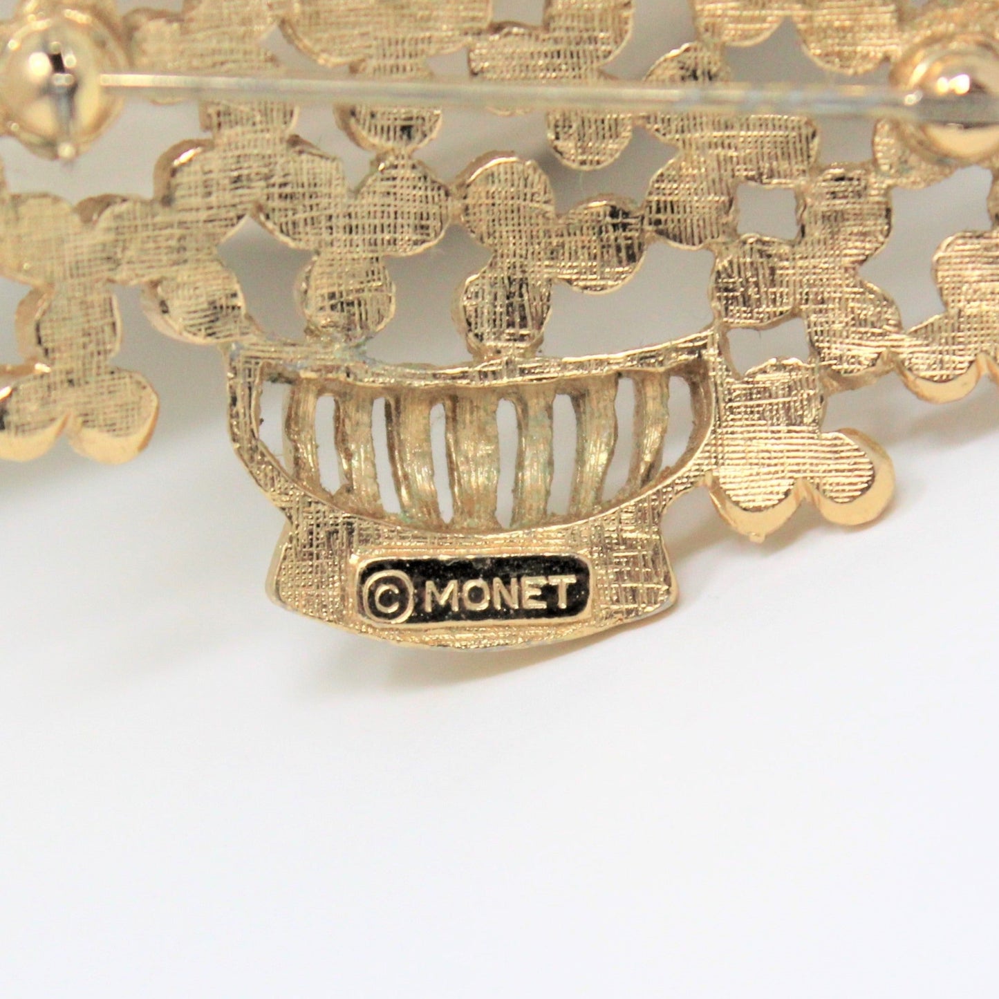 Brooch / Pin, Monet, Flower Basket, Gold Tone, Vintage