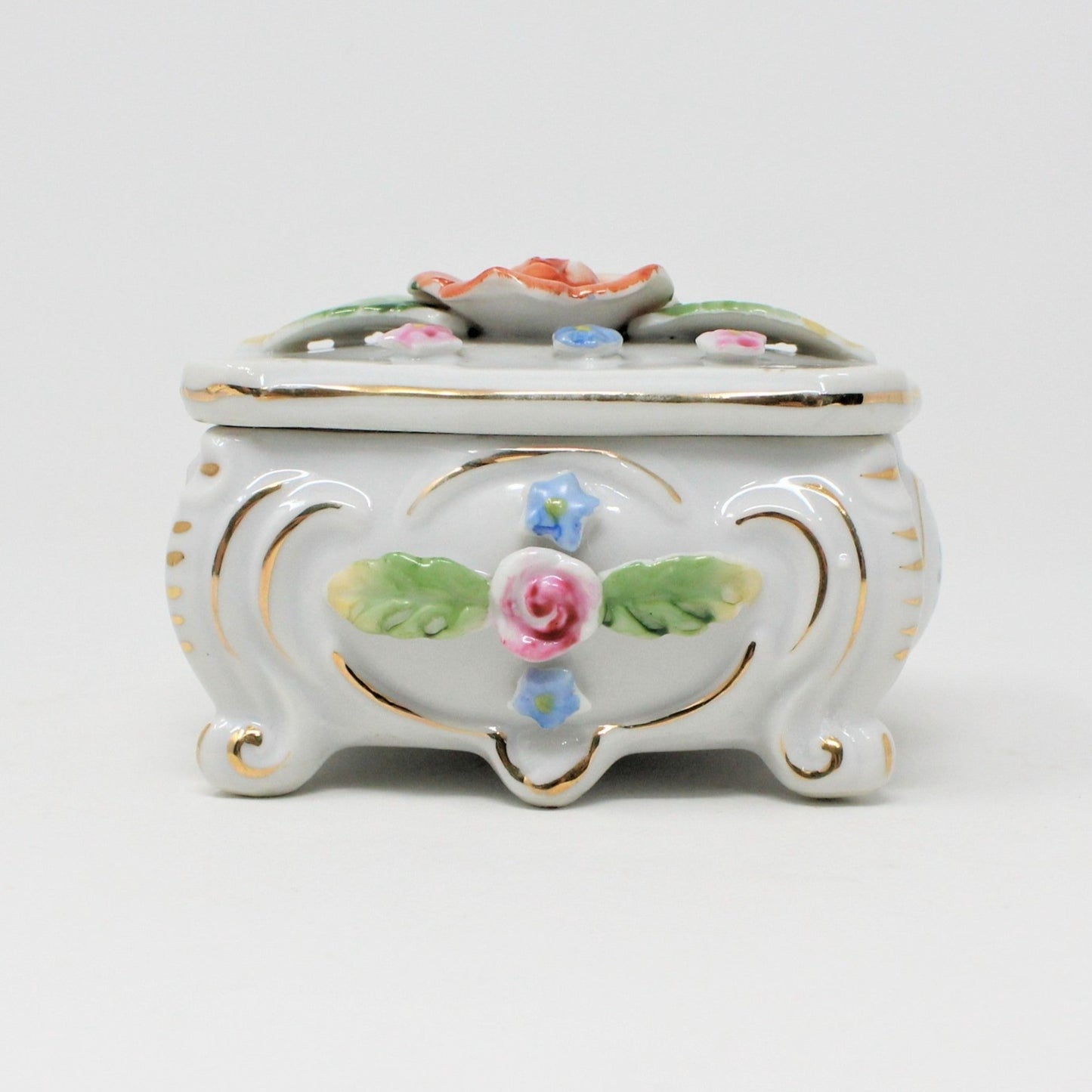 Romantic vintage trinket box, hand painted roses, Japan