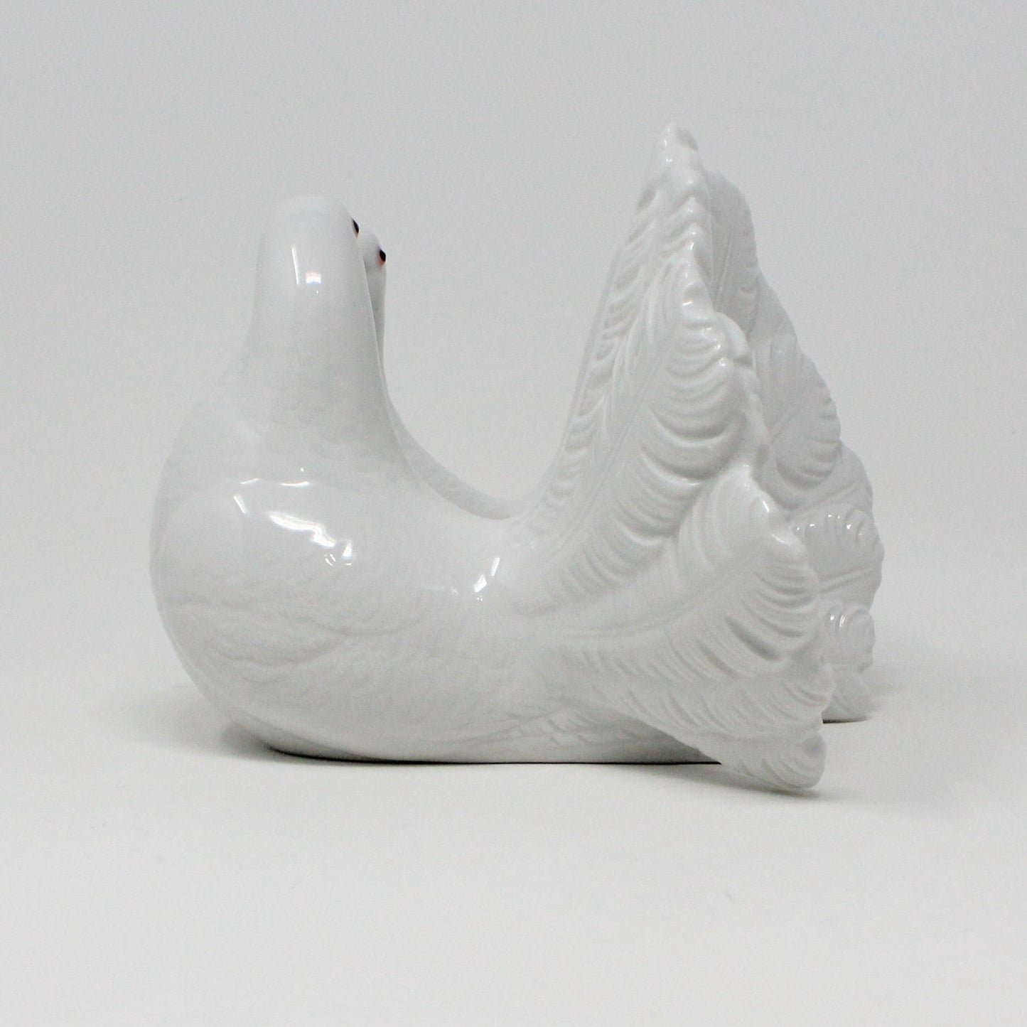 Sculpture, Lladro, Couple of Doves, Vintage 1970's, SOLD