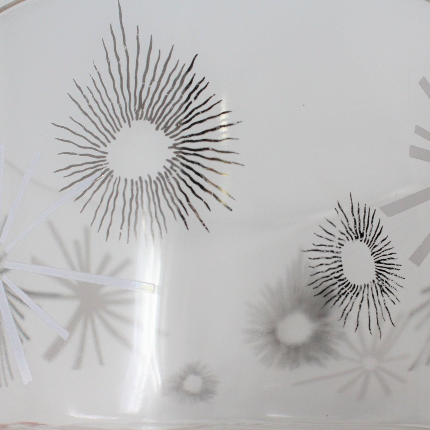 Mid Century Atomic Star Design