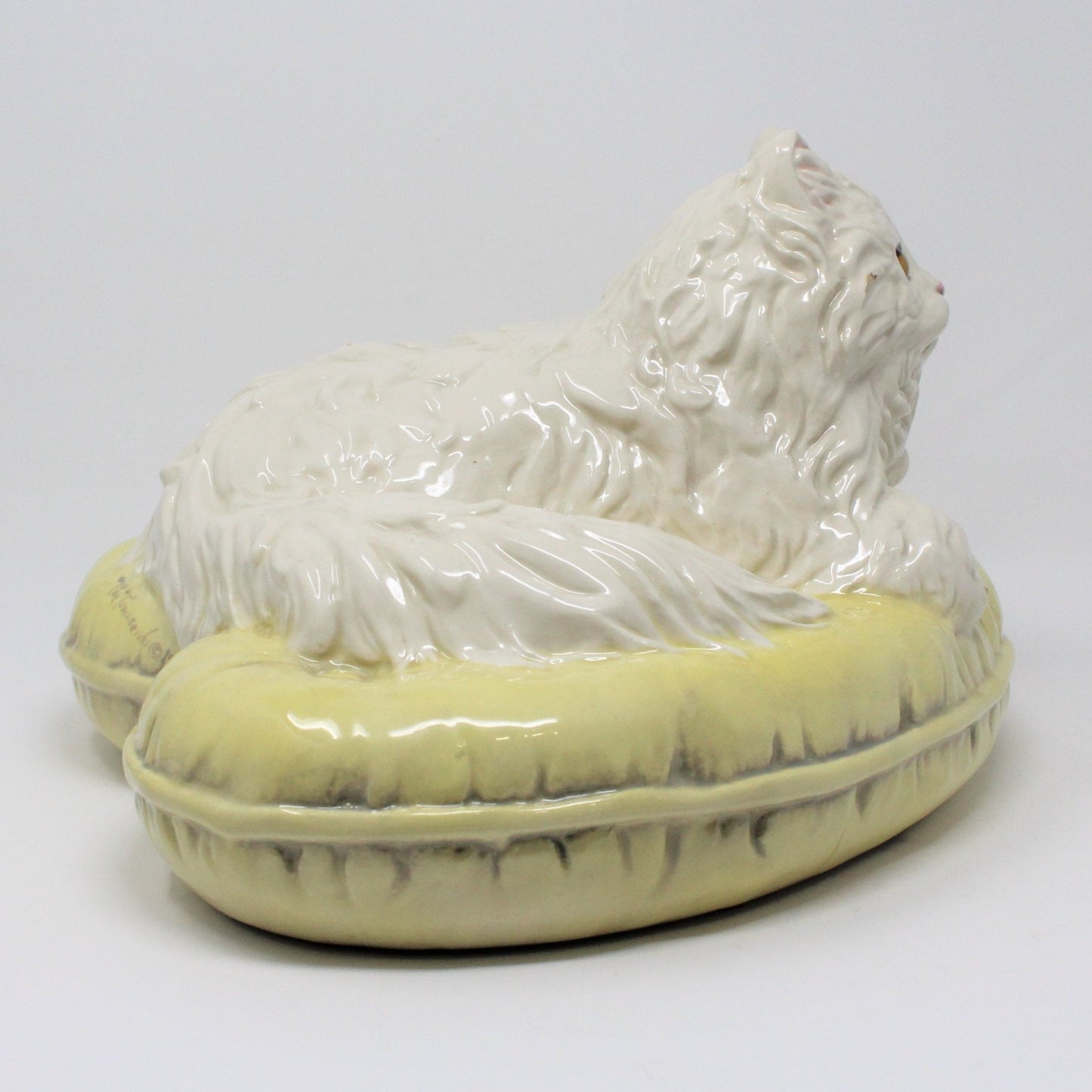 Sculpture, Townsend Ceramics, Persian Cat on Heart Pillow, Signed, Vintage 1971