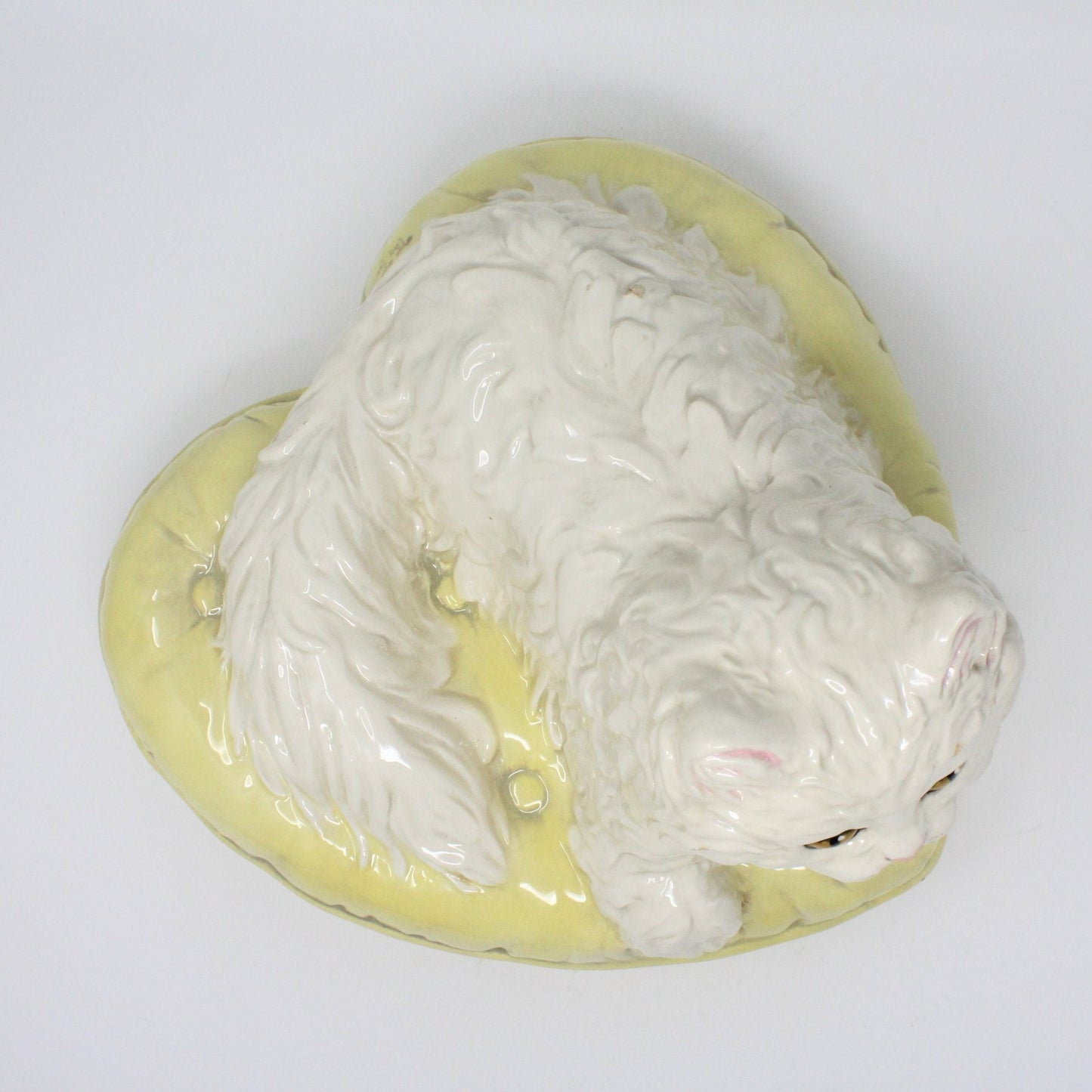 Sculpture, Townsend Ceramics, Persian Cat on Heart Pillow, Signed, Vintage 1971