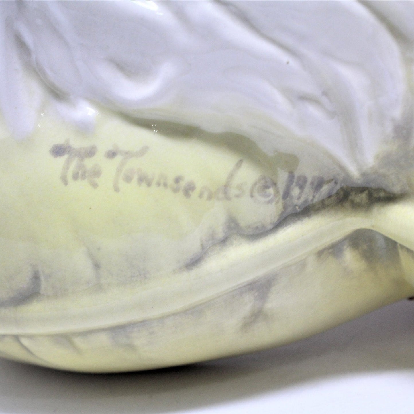Sculpture, Townsend Ceramics, Persian Cat on Heart Pillow, Signed, Vintage 1971