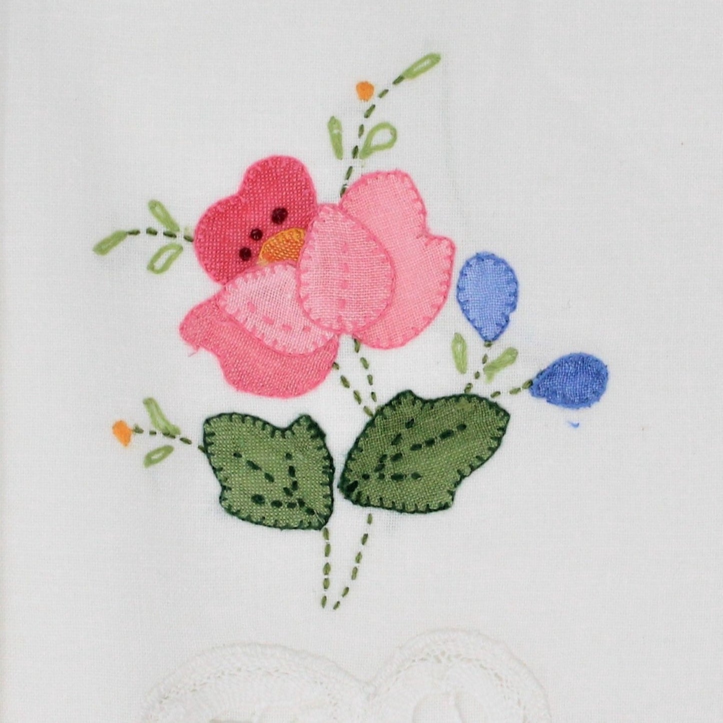 Hand Towels / Fingertip Towels, Appliqué Floral & Lace, Set of 2, Vintage, Unused