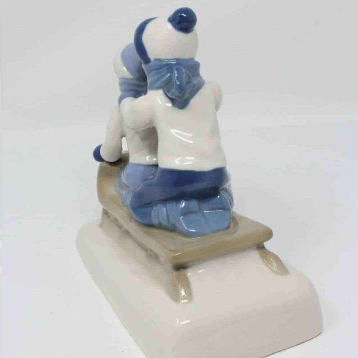 Figurine, Boy & Girl On Sled, Porcelana de Cuernavaca, Mexico, Vintage