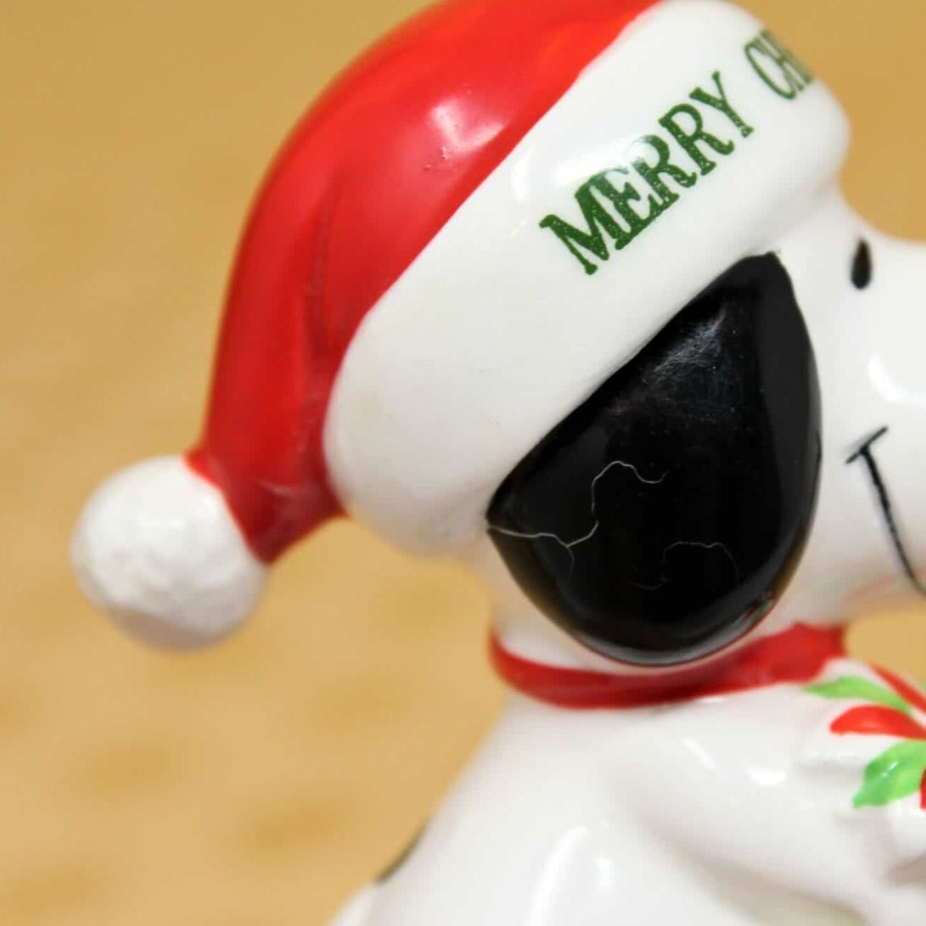 Ornaments, Snoopy with Poinsettia, 1977 Vintage, NOS