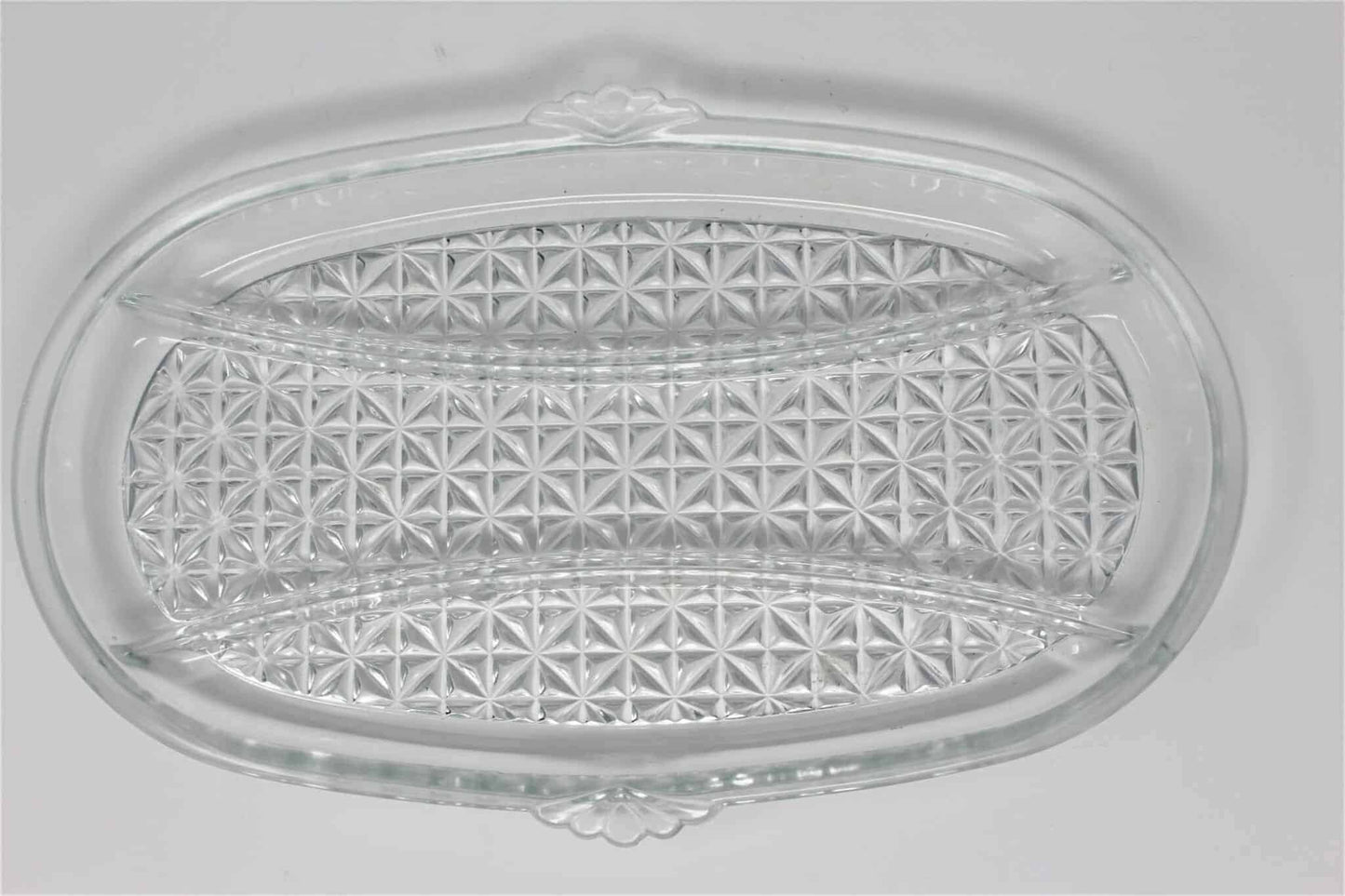anchor hocking Arlington glass tray