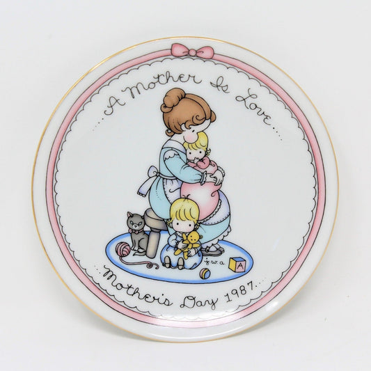 Joan Walsh Anglund 1987 Plate