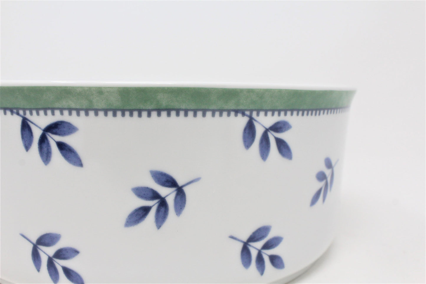Serving Bowl, Villeroy & Boch, Switch 3, Germany Porcelain