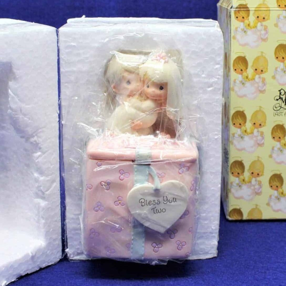 Trinket Box, Enesco, Precious Moments Bride & Groom, Bless You Two, 1999, SOLD
