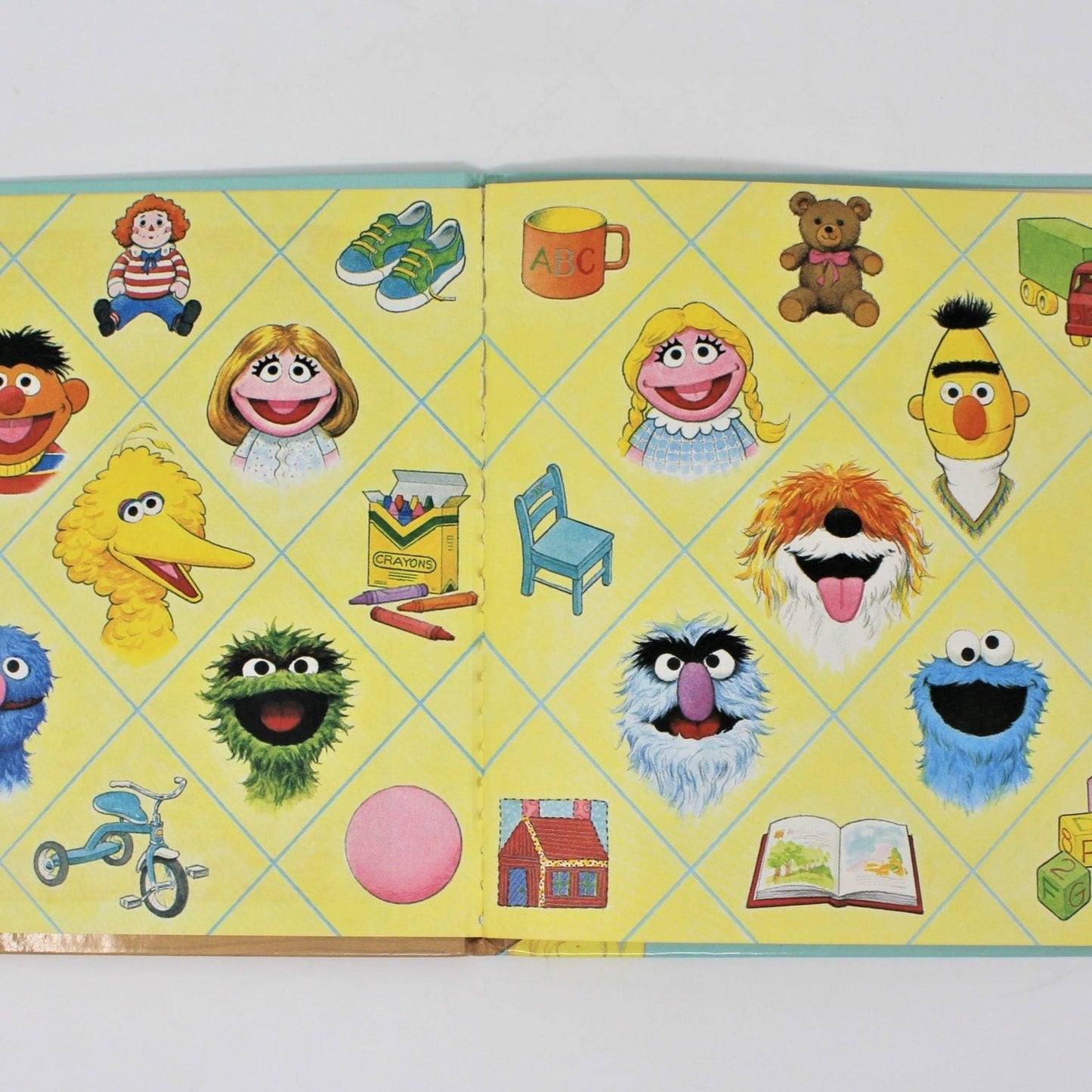 Children's Book, Sesame Street, A Bird's Best Friend, Hardcover, Vintage 1986
