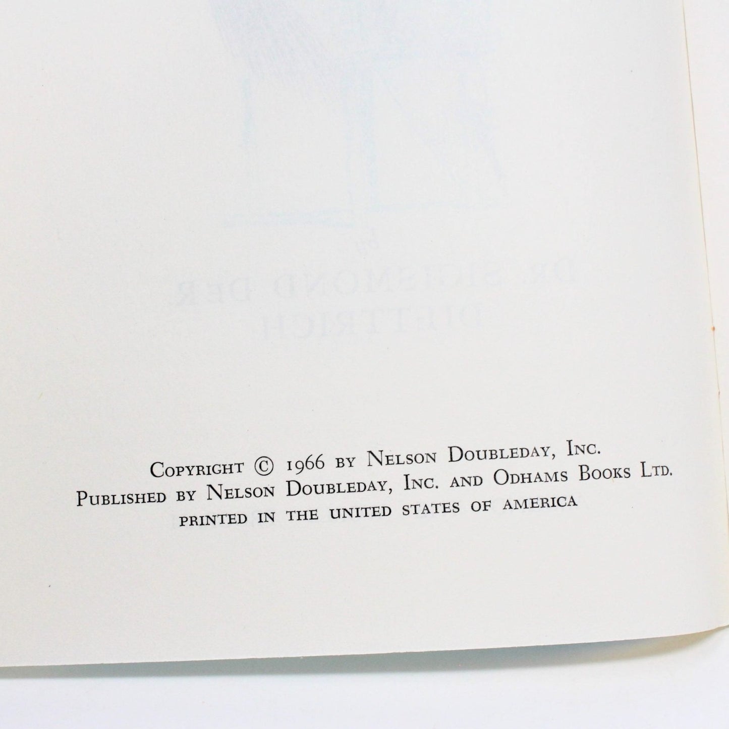Travel Book, Geographical Society Around the World, Philippine Islands, 1966