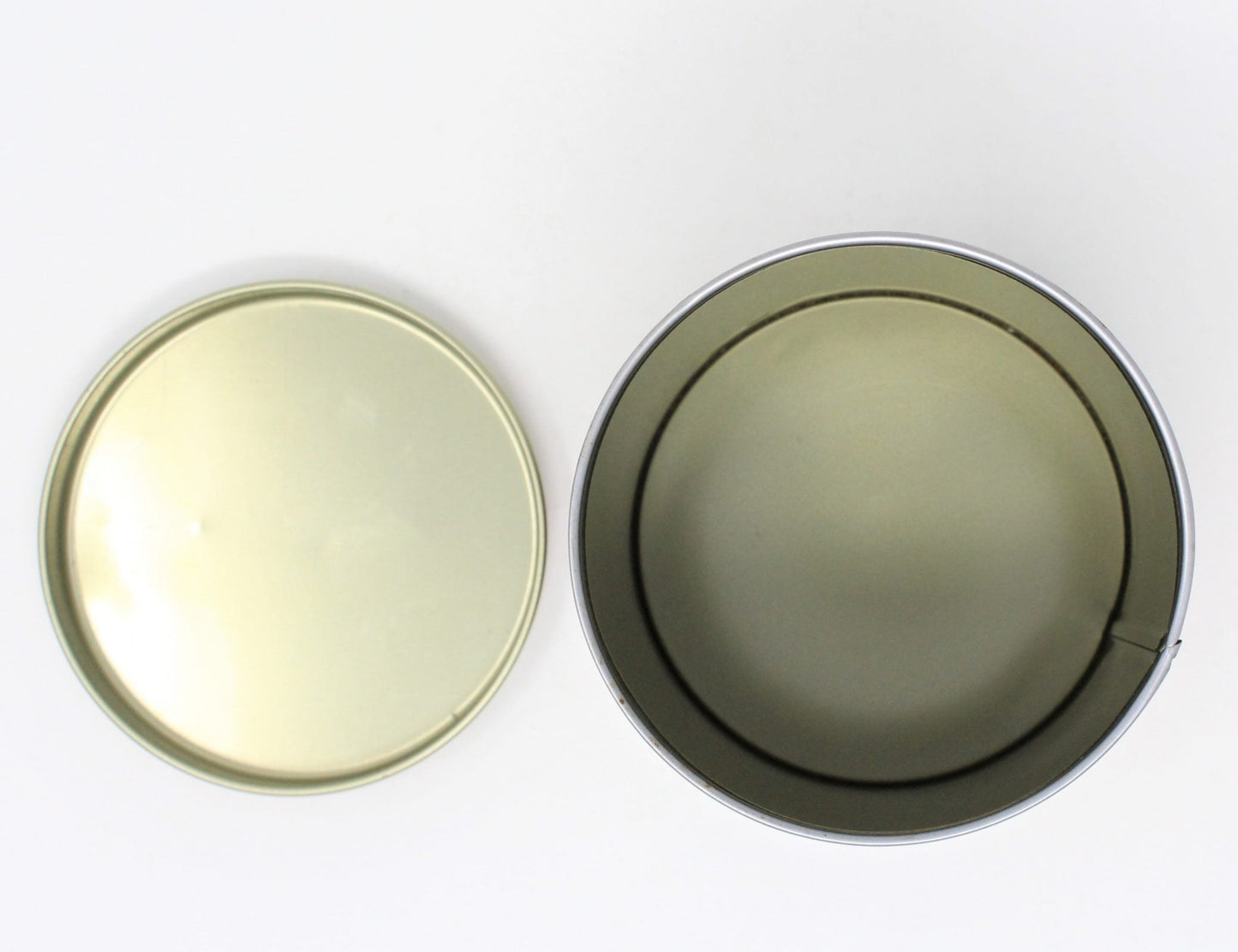 Tins, Gift Tin / Cookie Tin, Toy Soldiers, Mrs. Field's, Olive Can Co, Vintage