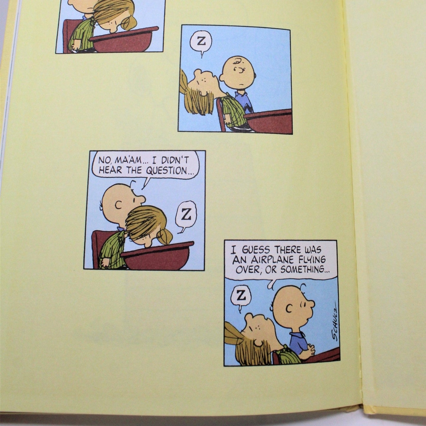 Children's Book, Charlie Brown's 'Cyclopedia, Planes & Other Things, Hardcover, Vintage 1980