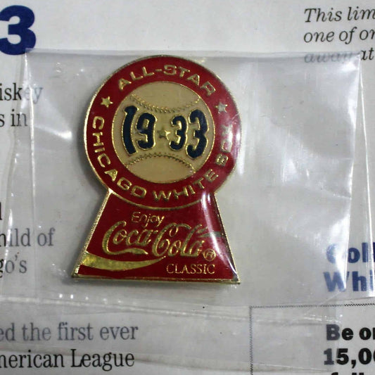 Vintage commemorative Pin, Chicago White Sox and Coca Cola, Uncirculated