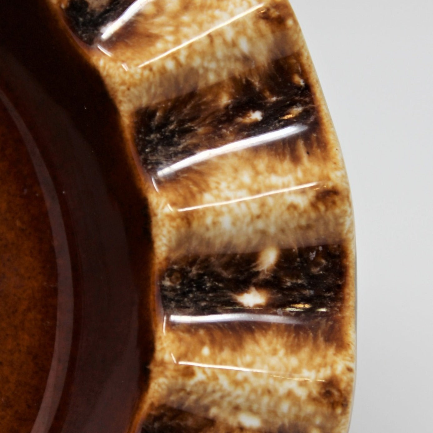 Ashtray, Hull Pottery, Leaping Deer, Brown Drip Glaze, Vintage