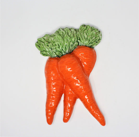 Carrot Bunch, Italian Pottery, Hand Painted Italy, Vintage