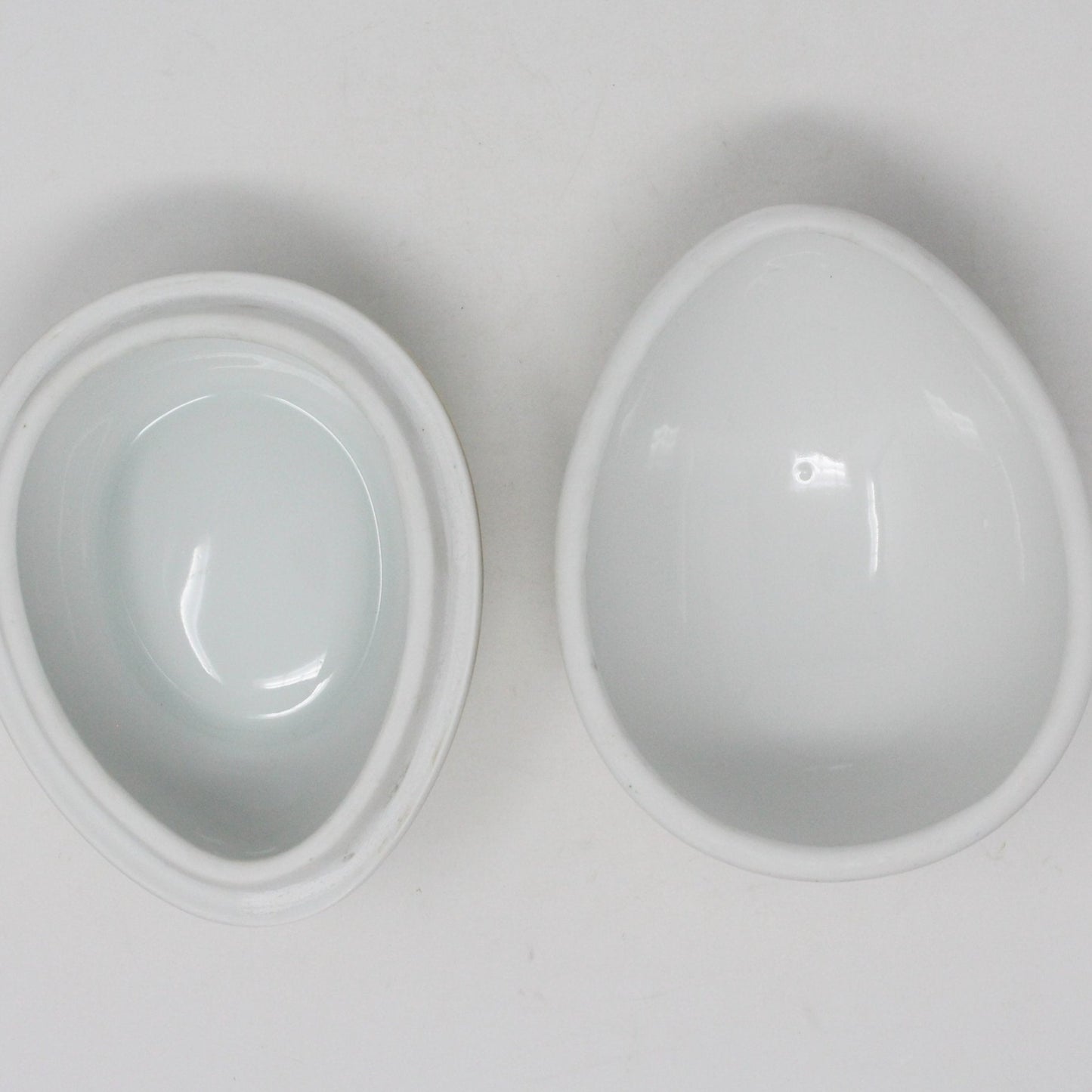 Trinket Box, Egg, Gerold Porzellan, Wild Roses, Vintage, Germany