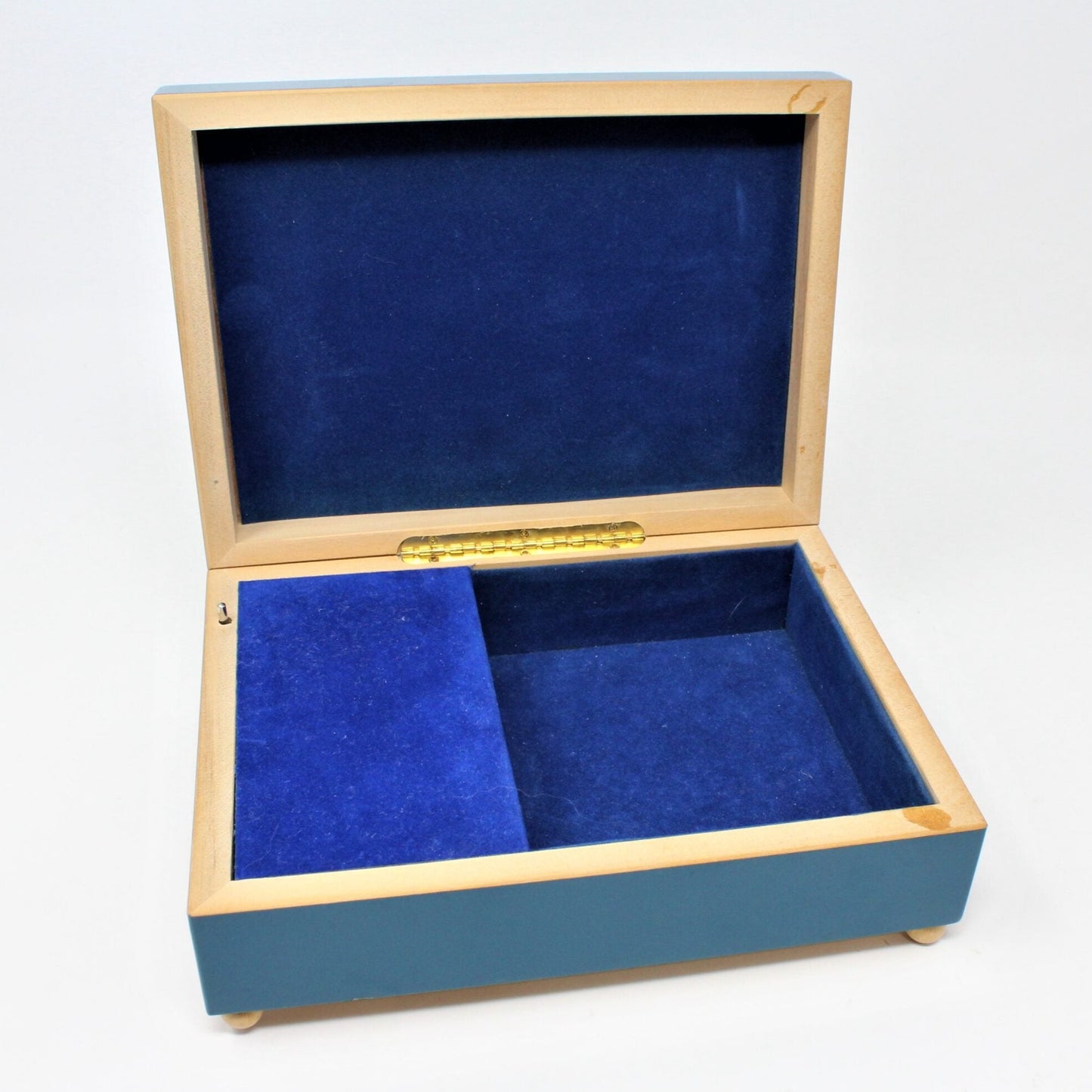 Box, Jewelry Box, Musical, Enesco, Currier & Ives Train, Plays "Swan Lake", Vintage