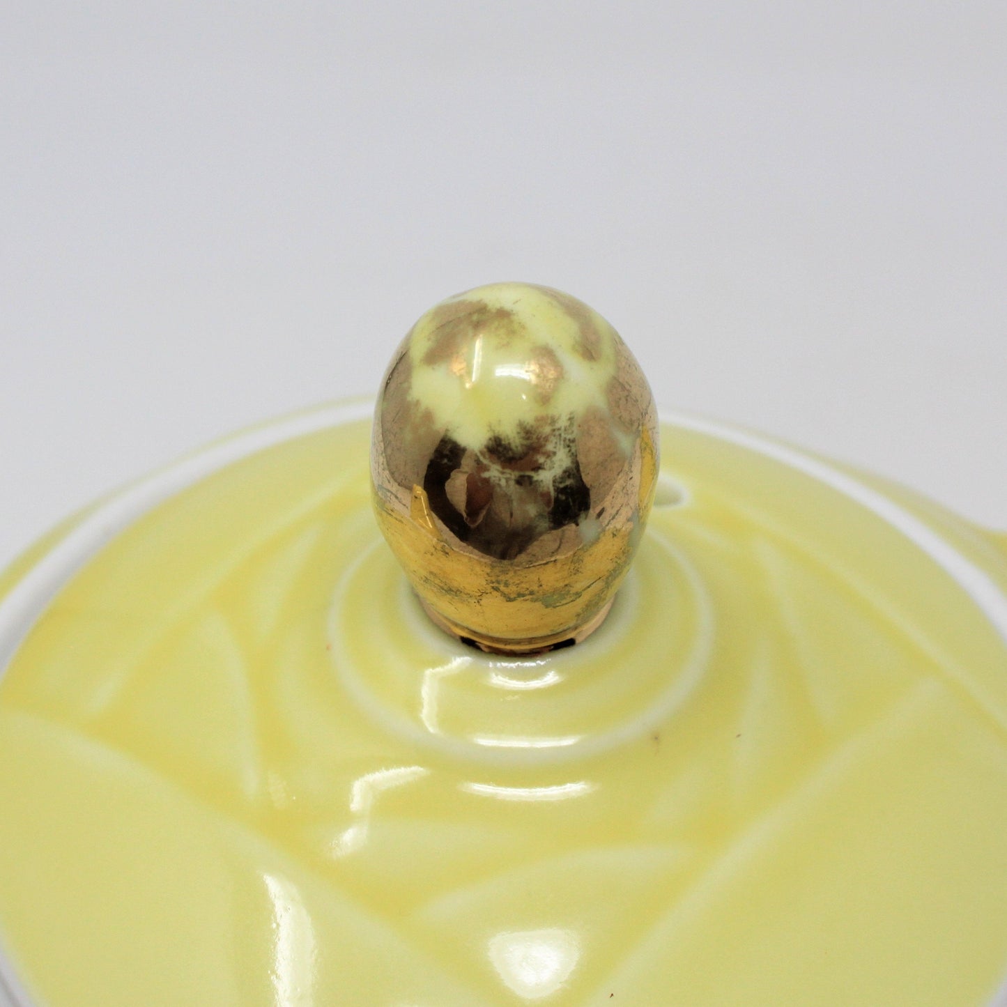Teapot, Hall Pottery, Moderne in Canary Yellow, Vintage