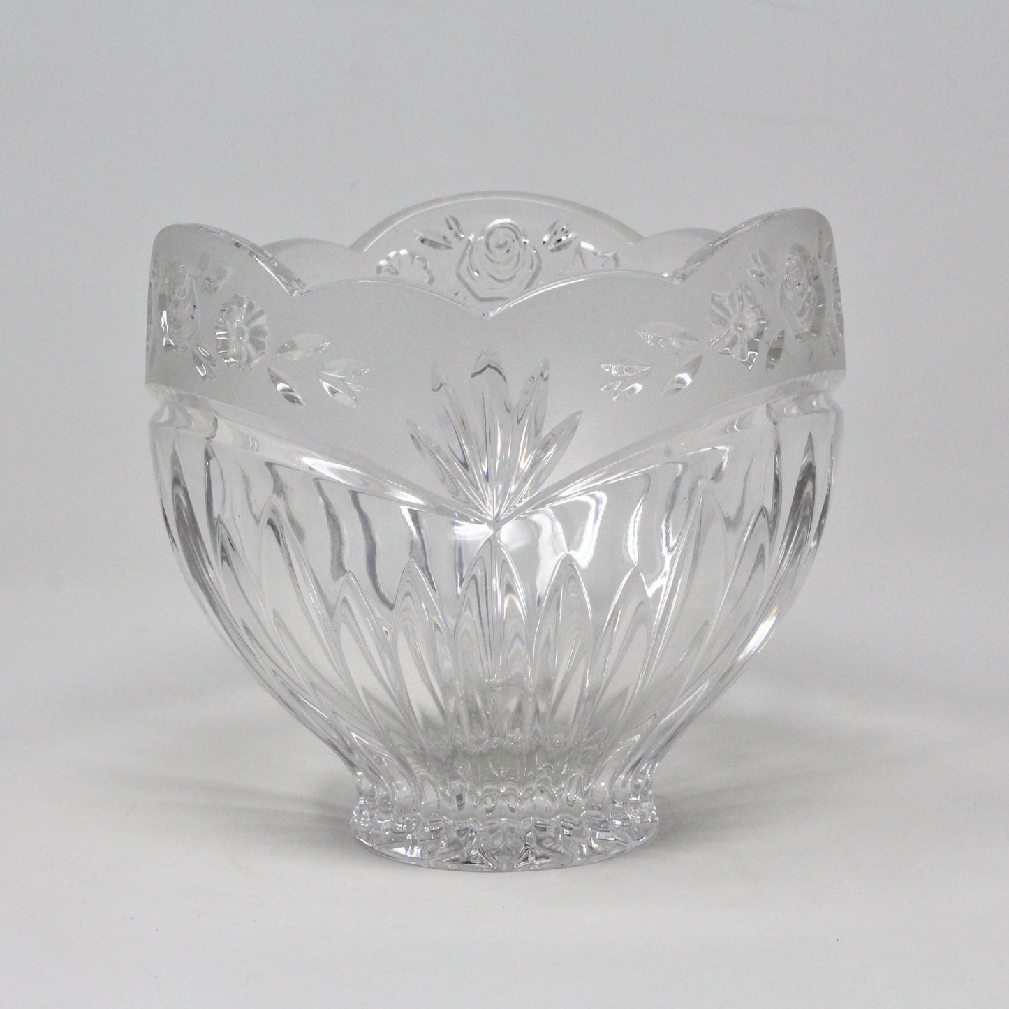 Vase, Oneida, Southern Garden Frosted, Crystal, Germany, 5", Vintage