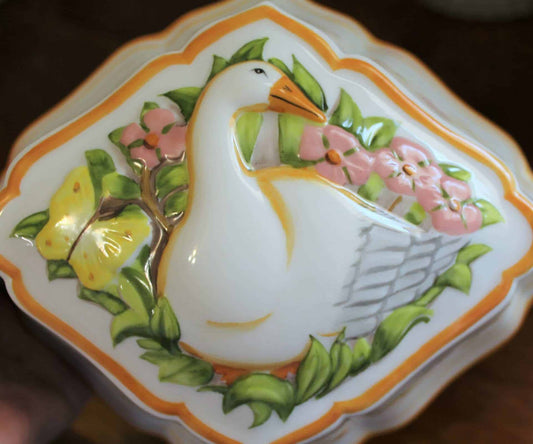 Decorative Mold, Franklin Mint Le Cordon Bleu, White Goose, Vintage