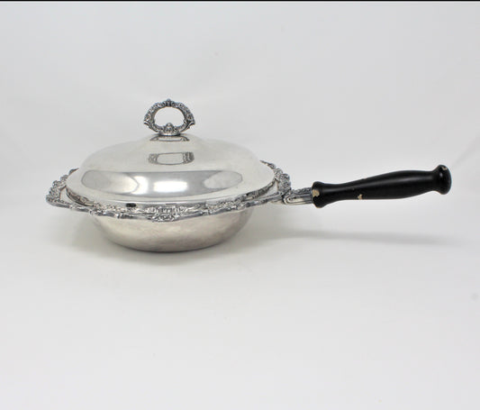 Chafing Dish with Lid, International Silver, Silverplate, Countess Pattern, Vintage