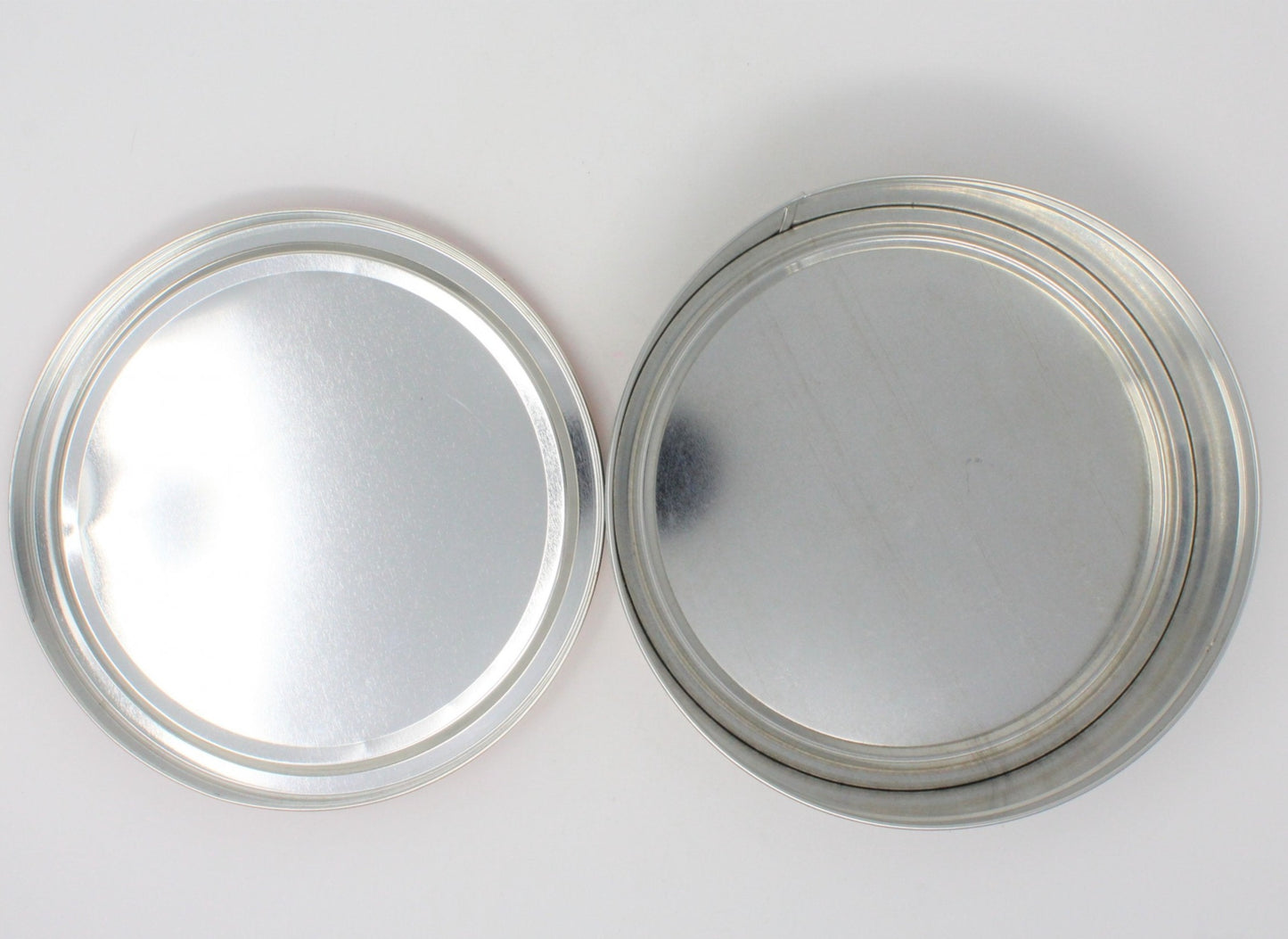 Tins, Gift Tin / Cookie Tin, Christmas Scarlet Tanagers, Red Birds, Vintage