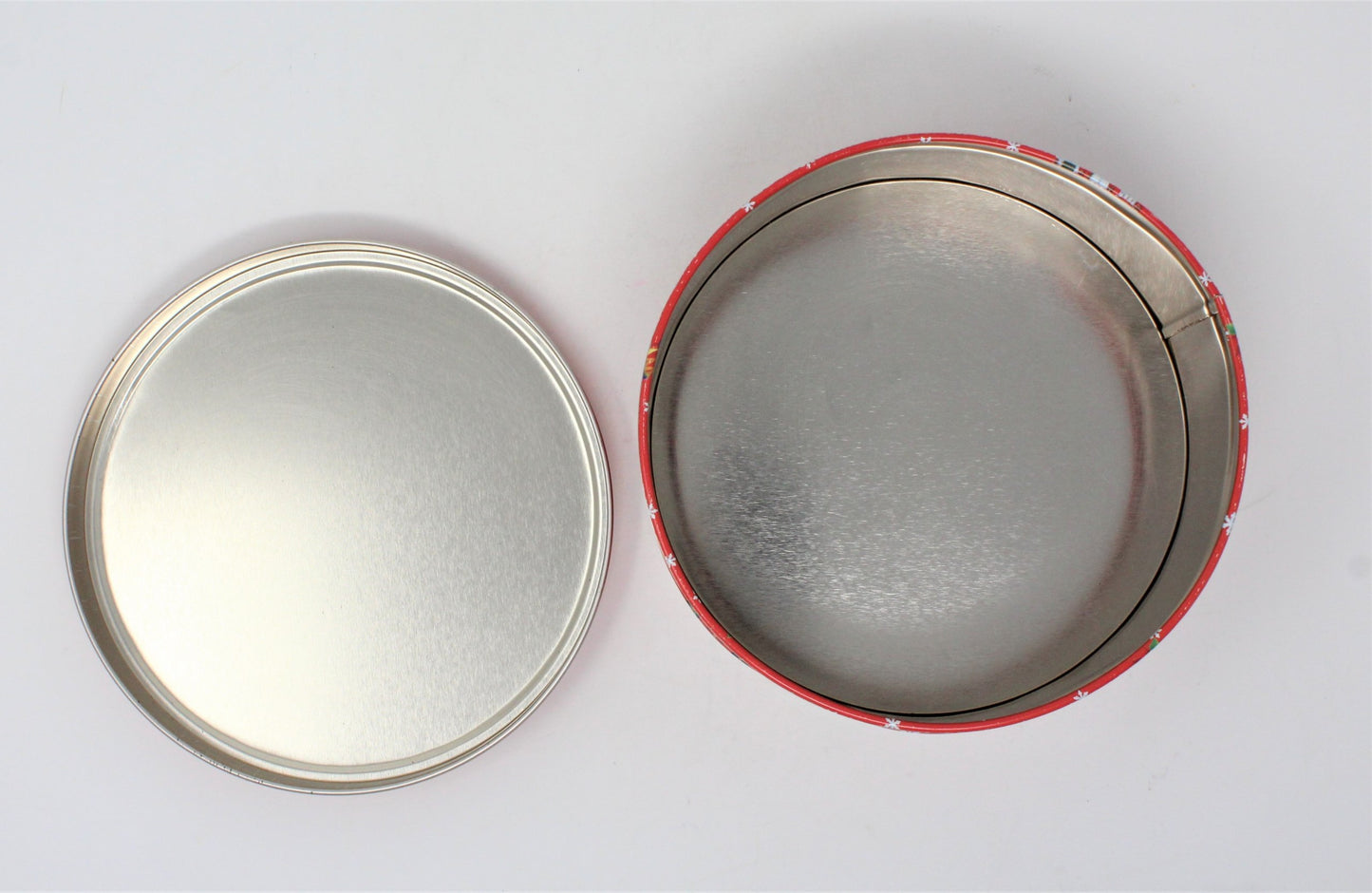 Tins, Gift Tin / Cookie Tin, Christmas Toy Soldiers, Round, Vintage