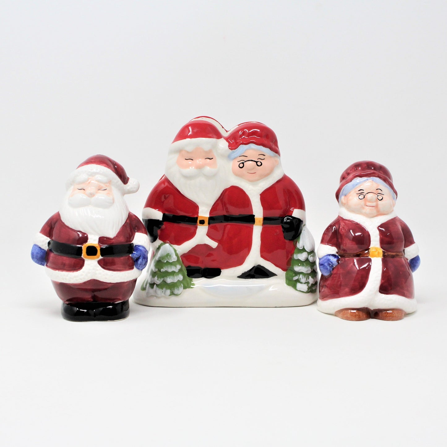 Salt and Pepper Shakers, Publix Season's Greeters, Santa & Mrs Claus, Ceramic, 2000