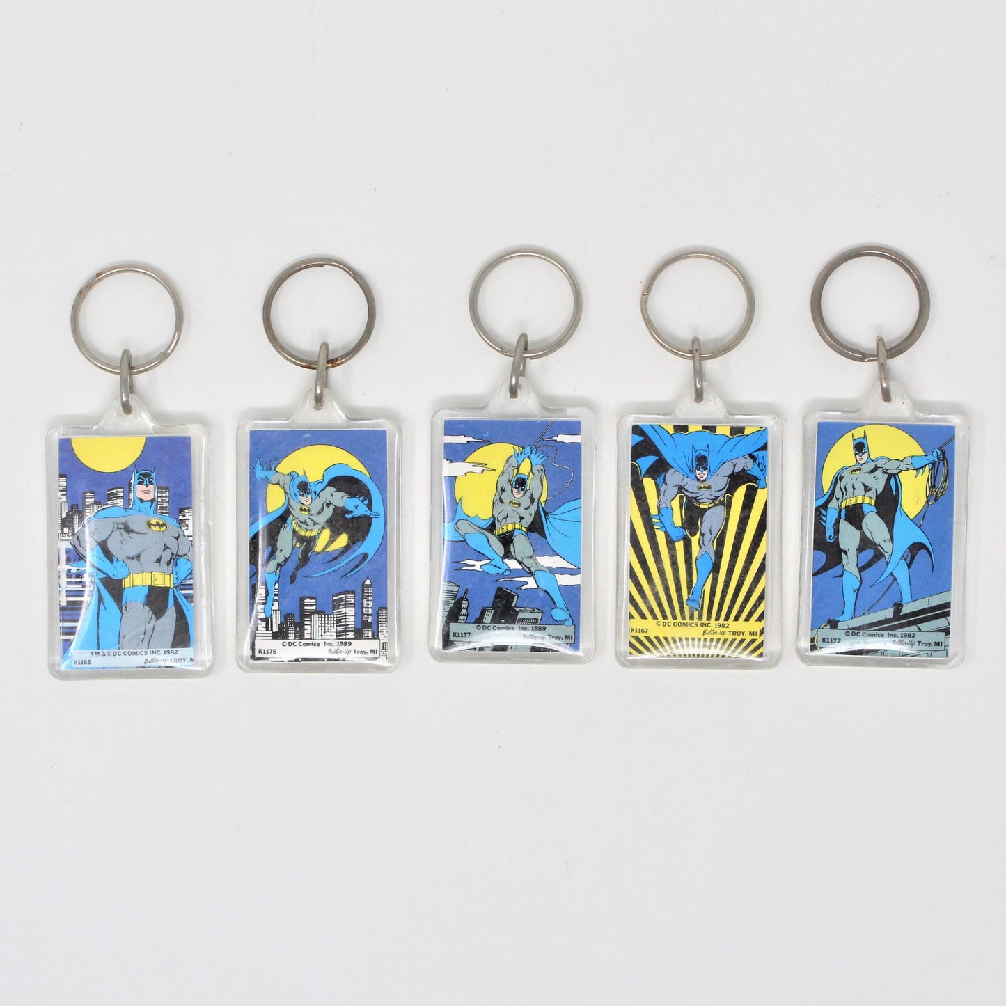 Keychain, DC Comics, Batman Swinging from Rope, Acrylic Key Chain 1989, Vintage, NOS RARE