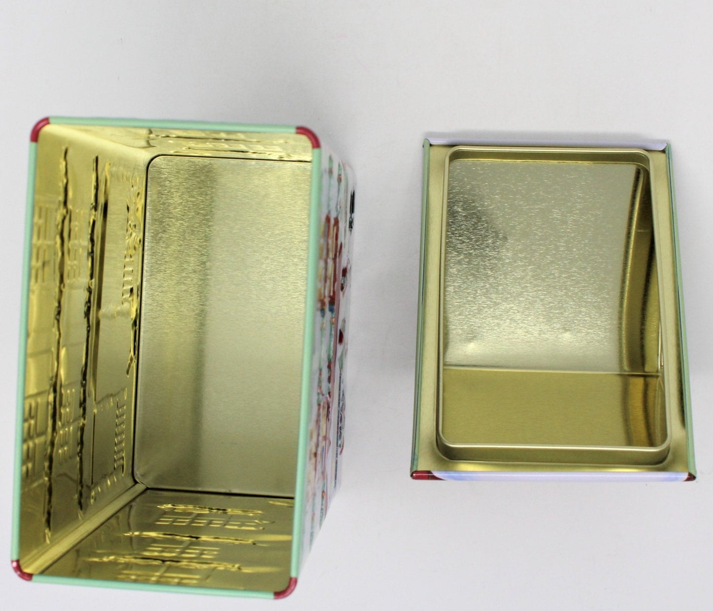 Tins, Gift Tin / Cookie Tin, Harry London, Christmas Village Tin Collection, 2014, SOLD